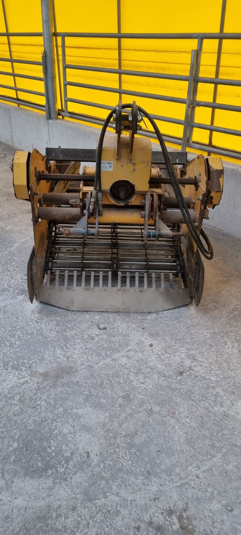 홍문표님의 장터 판매 상품 [트렉터 감자수확기] 첨부 사진