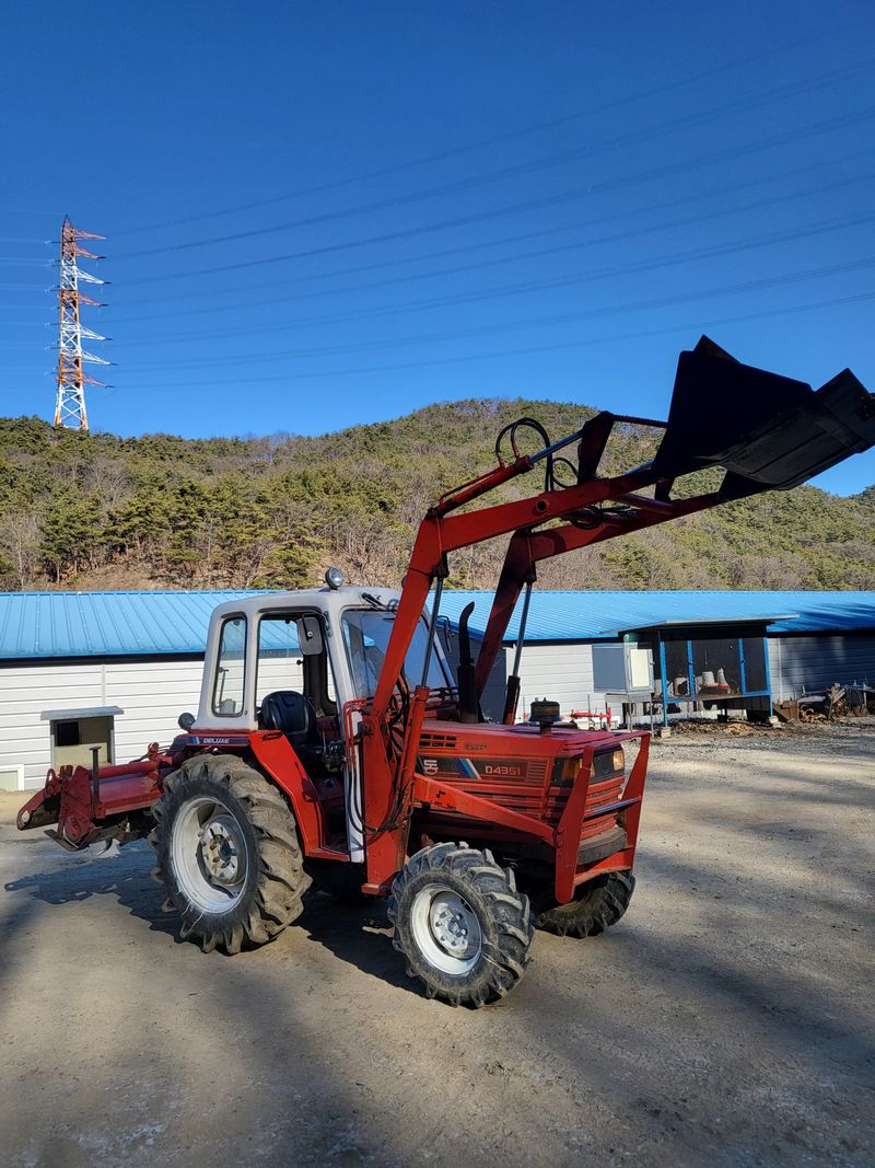 장터 상품 [대동D4351트렉터 판매합니다 ] 썸네일