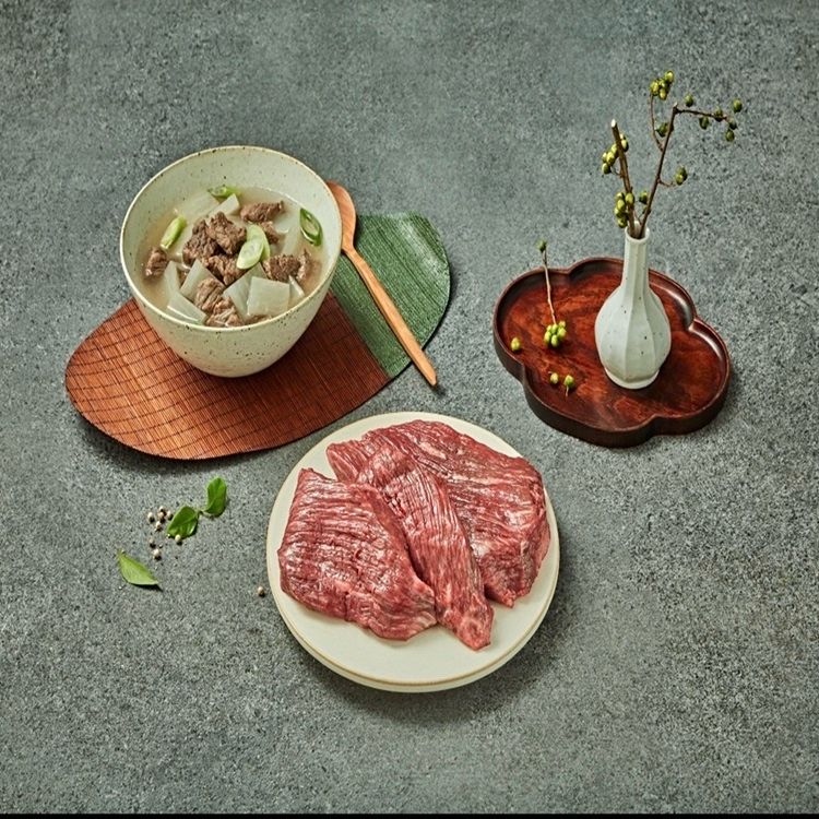 장터 상품 [++1등급 투뿔 한우 국거리 ] 썸네일