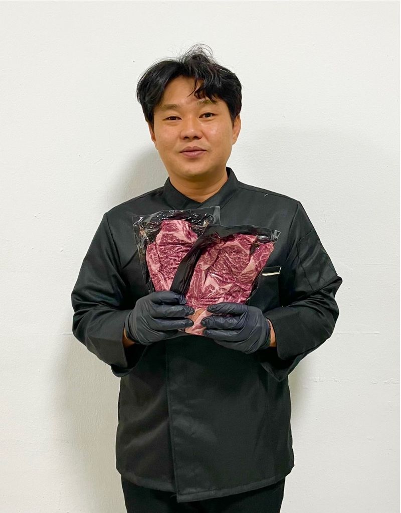 손가네한우님의 장터 판매 상품 [++1 한우 투뿔 등심 400g] 첨부 사진