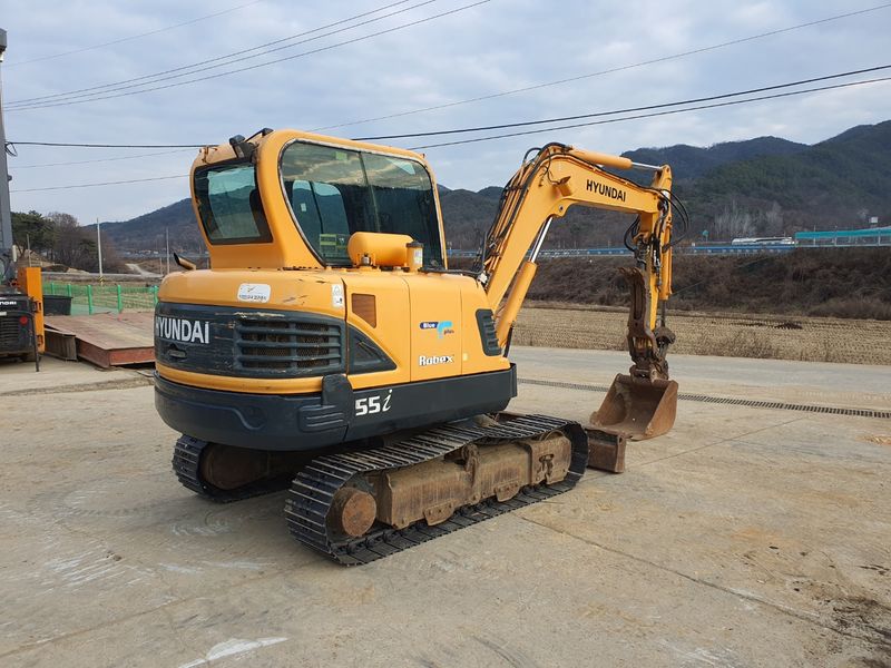 중고굴삭기 김동윤님의 장터 판매 상품 [중고굴삭기 현대R55i코끼리집게 장착 2014년식] 첨부 사진
