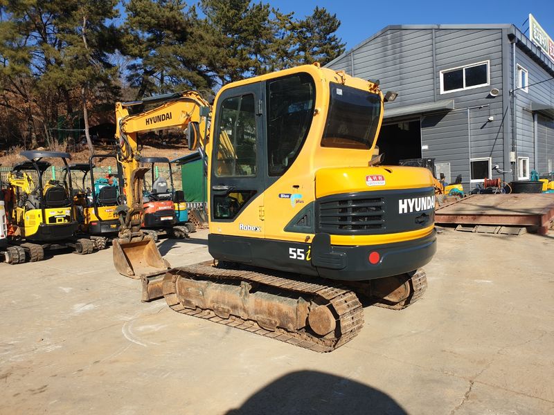 중고굴삭기 김동윤님의 장터 판매 상품 [부가세없는 중고굴삭기 현대R55 코끼리집게장착 ] 첨부 사진