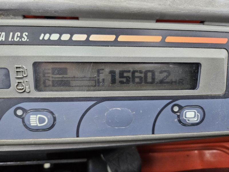 중고굴삭기 김동윤님의 장터 판매 상품 [2톤급 중고미니굴삭기 구보다U20 코끼리집게 저가동] 첨부 사진