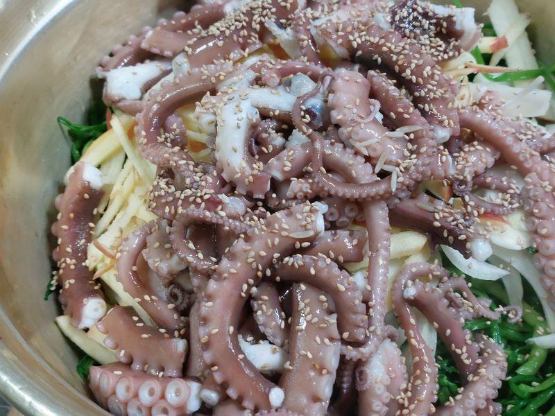 목포제주수산님의 장터 판매 상품 [뻘낙지 소사이즈 10마리 가격이 좋아요] 첨부 사진