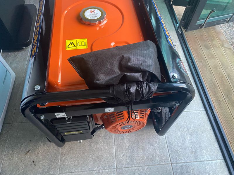 박중래님의 장터 판매 상품 [아마존 발전기 12k] 첨부 사진