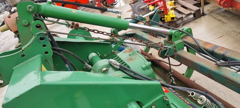 종대님의 장터 판매 상품 [로타리에있는속배토기와유제살포기불스비닐피복기750만원] 첨부 사진