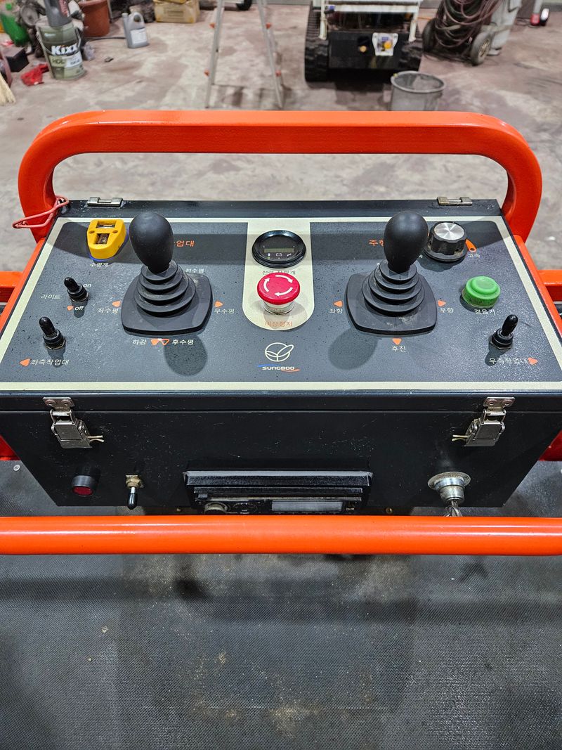 신지안님의 장터 판매 상품 [성부고소작업차 판매합니다] 첨부 사진