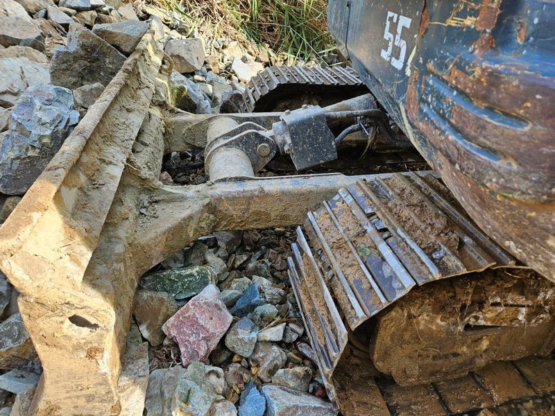 중고굴삭기 김동윤님의 장터 판매 상품 [중고굴삭기 현대R55i코집] 첨부 사진