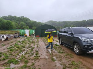 들꽃농장님의 함께 일하는 동료는 몇명인가요? · 참여글 작성글 사진