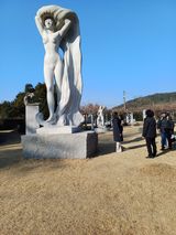 홍순오님의 함께 일하는 동료는 몇명인가요?·참여글 작성글 사진