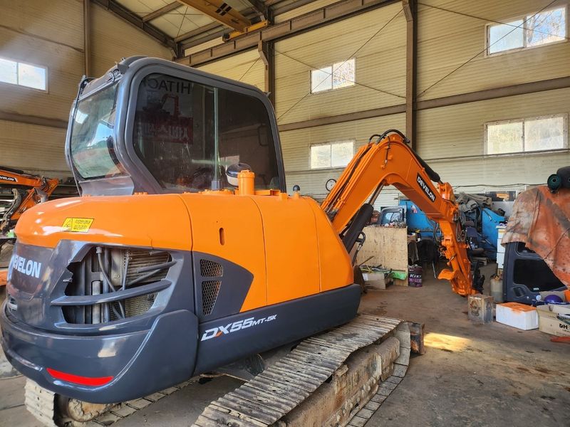 중고굴삭기 김동윤님의 장터 판매 상품 [무서류 중고굴삭기 두산DX55코집] 첨부 사진