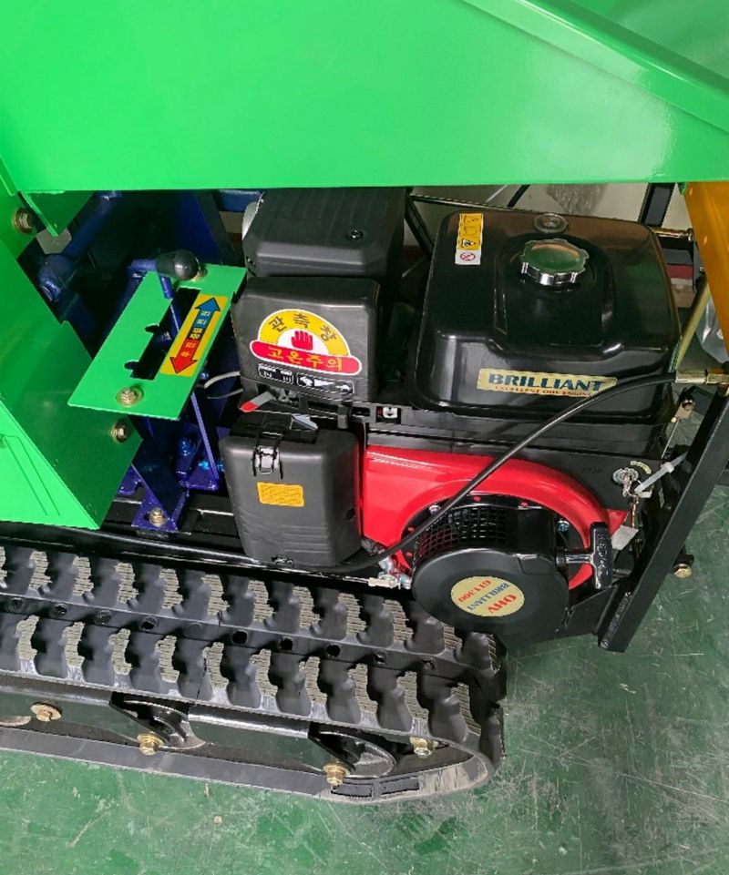 알 수 없음님의 장터 판매 상품 [궤도형 엔진 잔가지 파쇄기 판매] 첨부 사진