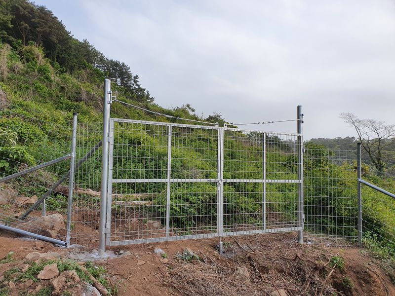 김재량  가을이야.님의 장터 판매 상품 [방형형 아연철망 ] 첨부 사진