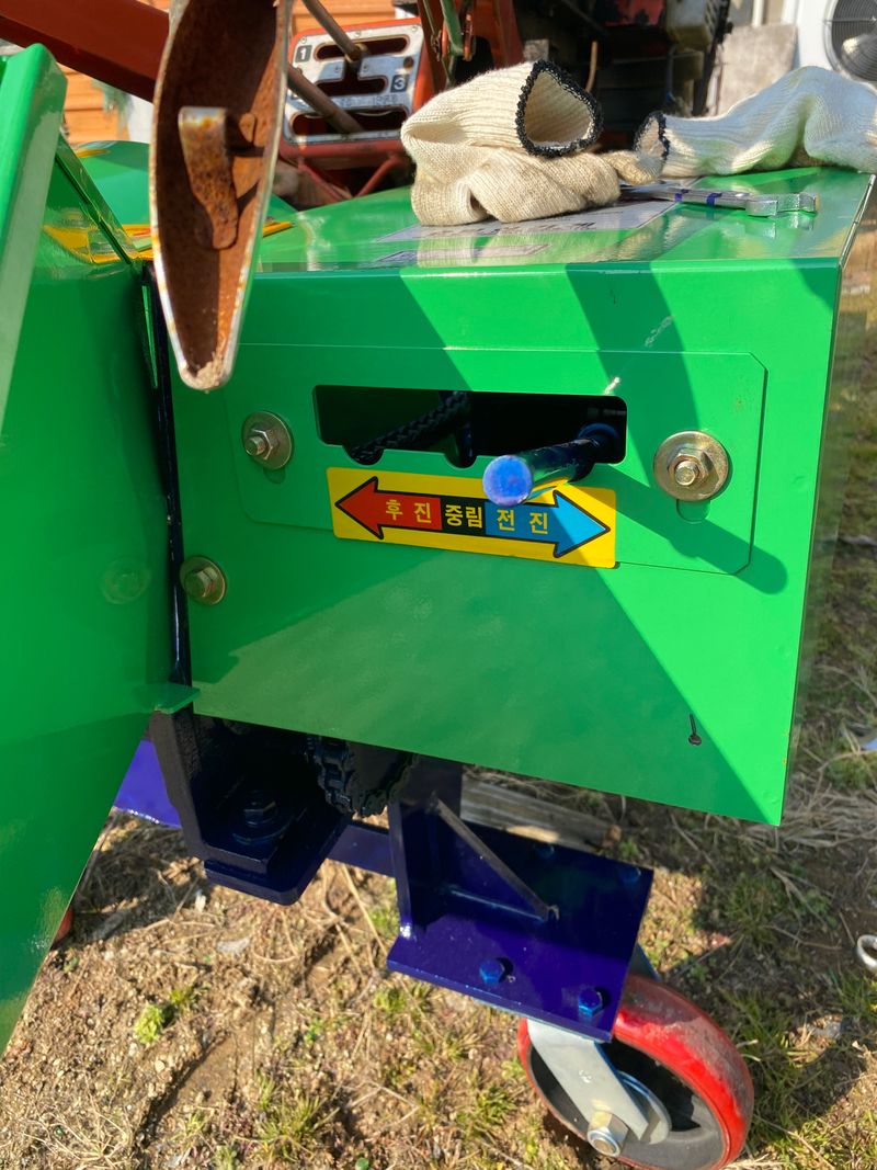 박정근님의 장터 판매 상품 [경운기부착 잔가지파쇄기] 첨부 사진