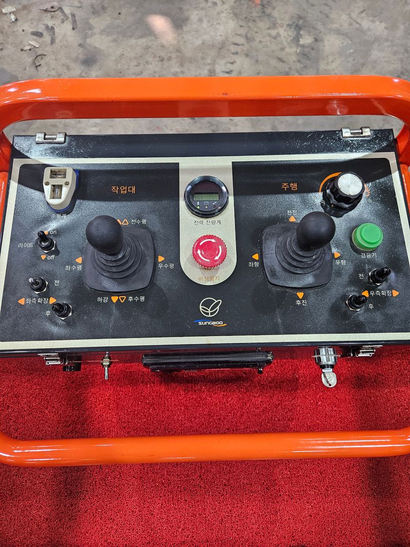 신지안님의 장터 판매 상품 [성부고소작업차 판매합니다] 첨부 사진