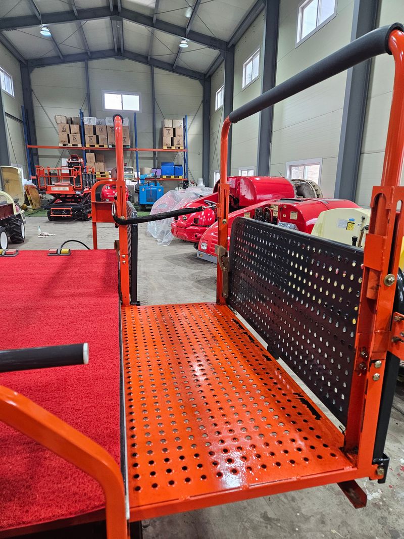 신지안님의 장터 판매 상품 [성부고소작업차 판매합니다] 첨부 사진