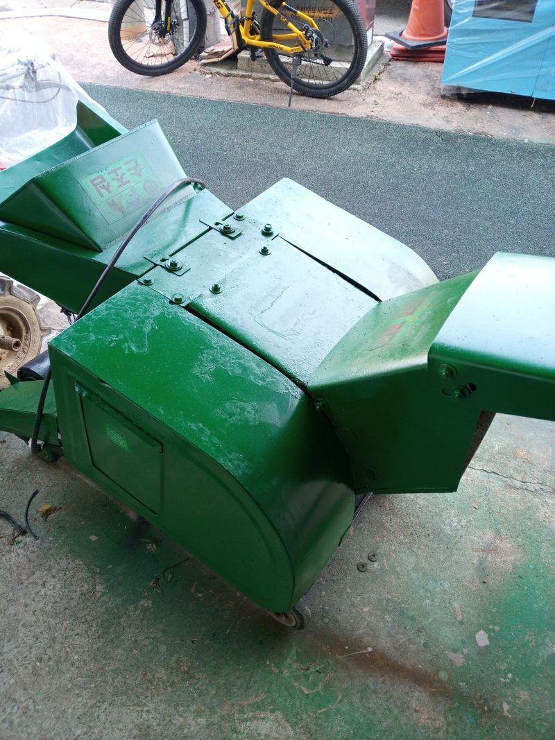 알 수 없음님의 장터 판매 상품 [중고 잔가지파쇄기 판매] 첨부 사진