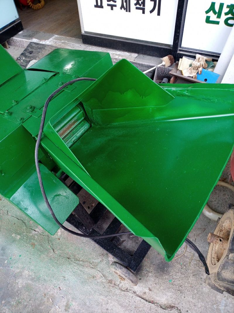 알 수 없음님의 장터 판매 상품 [중고 잔가지파쇄기 판매] 첨부 사진