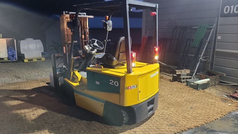 일개미(4454)님의 장터 판매 상품 [코마츠전동2톤지게차] 첨부 사진