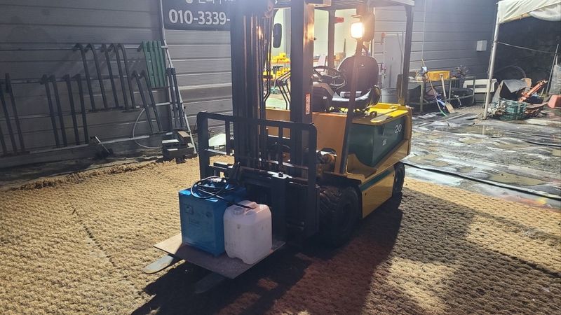 일개미(4454)님의 장터 판매 상품 [코마츠전동2톤지게차] 첨부 사진