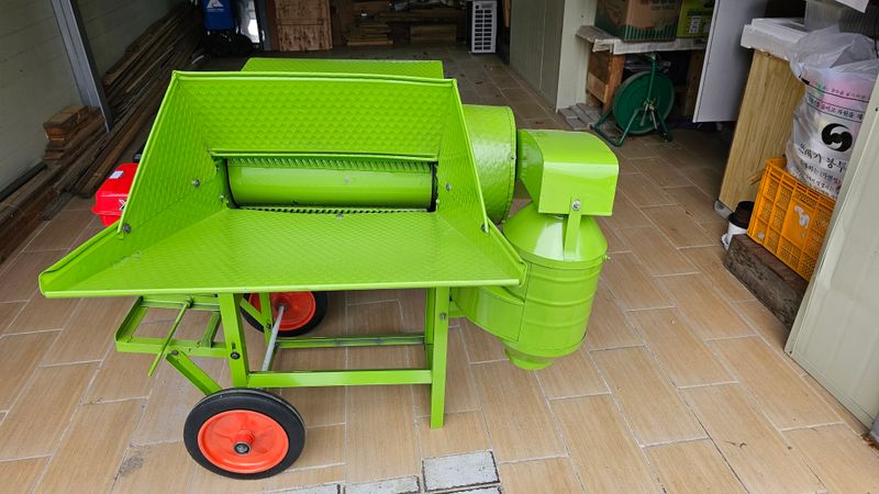 김대송님의 장터 판매 상품 [해외배송 다기능 탈곡기] 첨부 사진