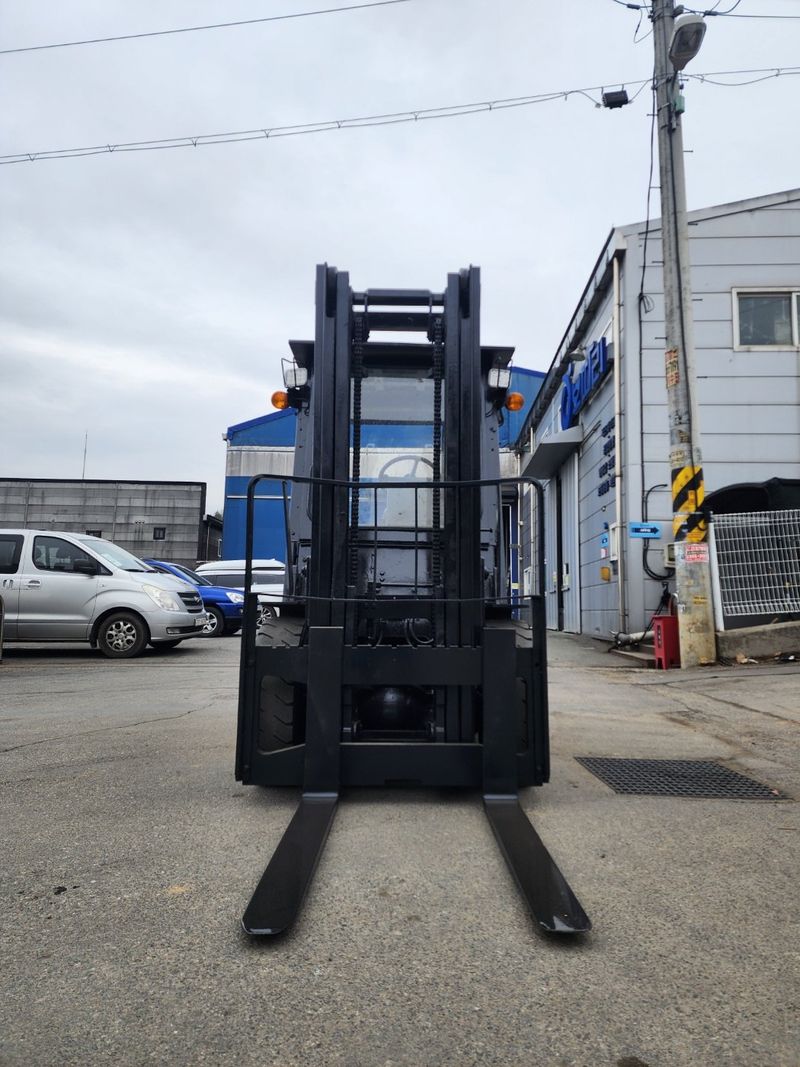 한효진님의 장터 판매 상품 [저렴한 중고지게차 두산 디젤2.5톤 ] 첨부 사진