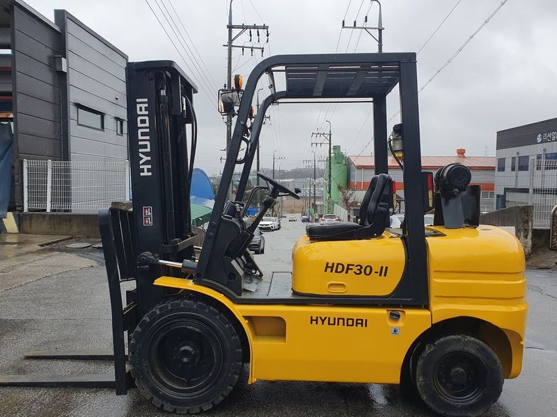 한효진님의 장터 판매 상품 [현대 디젤3톤 중고지게차 ] 첨부 사진