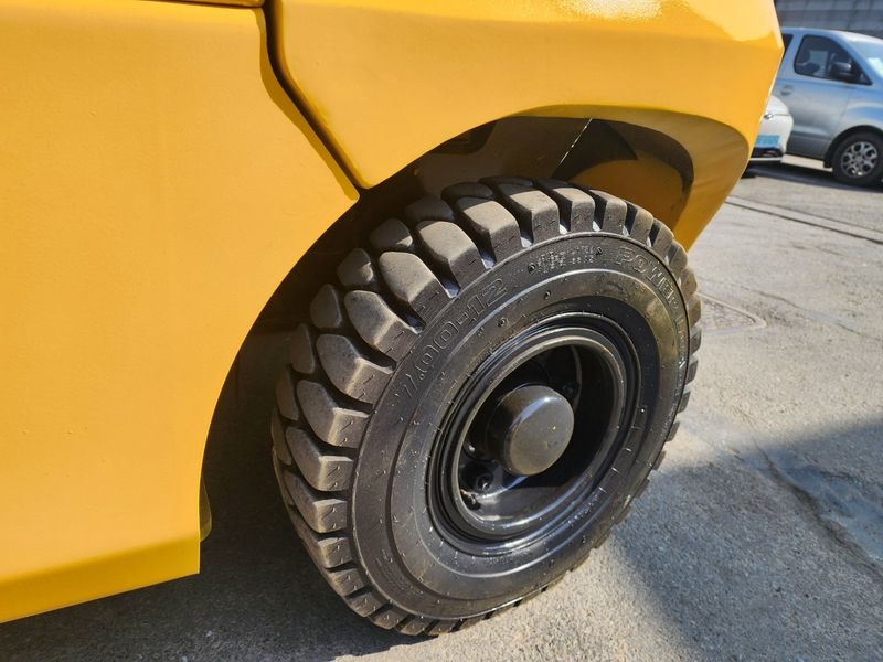 한효진님의 장터 판매 상품 [풀옵션 하이3단 3.5톤 디젤 중고지게차 ] 첨부 사진