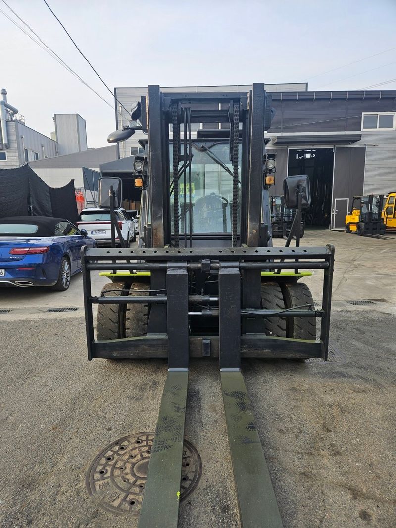 한효진님의 장터 판매 상품 [풀옵션 삼성 7톤 디젤 중고지게차 ] 첨부 사진