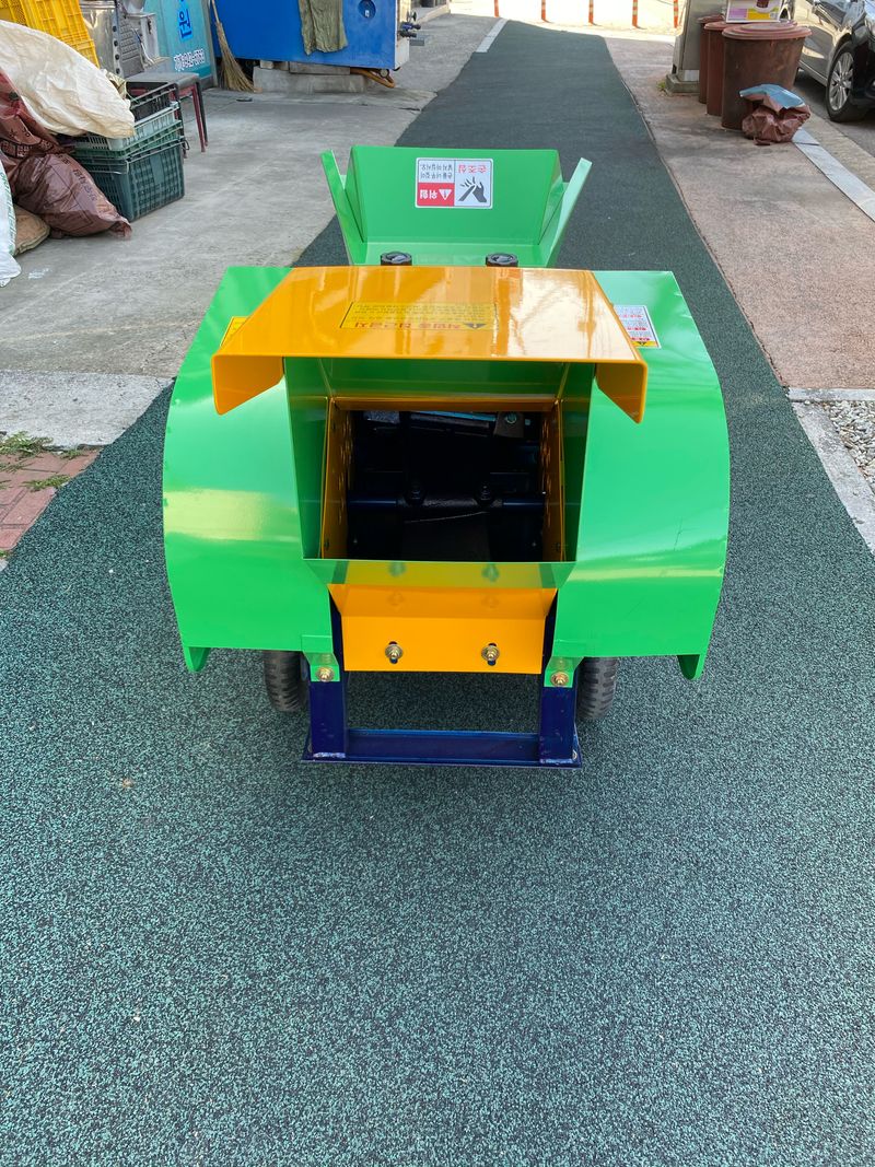 박정근님의 장터 판매 상품 [이동식 잔가지 파쇄기] 첨부 사진