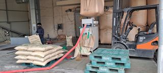 사천시향촌동 돼지띠님의 선도농가에 선정된 소감은? · 참여글 작성글 사진