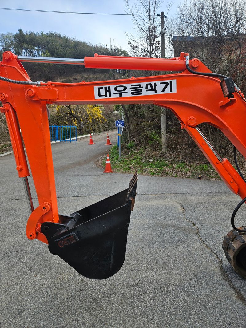 신지안님의 장터 판매 상품 [대우03 포크레인 판매합니다] 첨부 사진