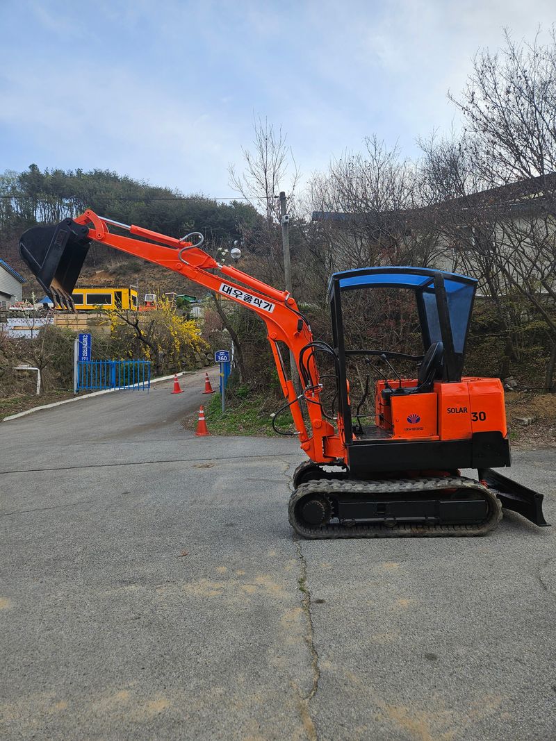 신지안님의 장터 판매 상품 [대우03 포크레인 판매합니다] 첨부 사진