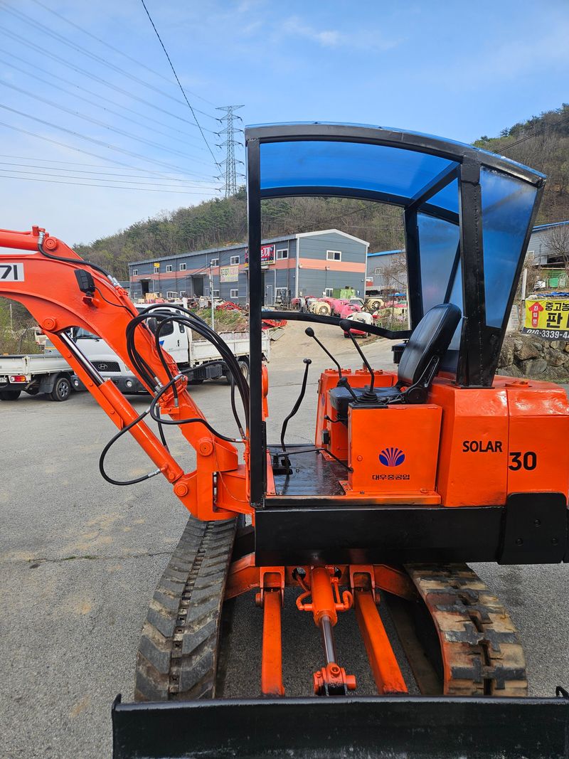 신지안님의 장터 판매 상품 [대우03 포크레인 판매합니다] 첨부 사진