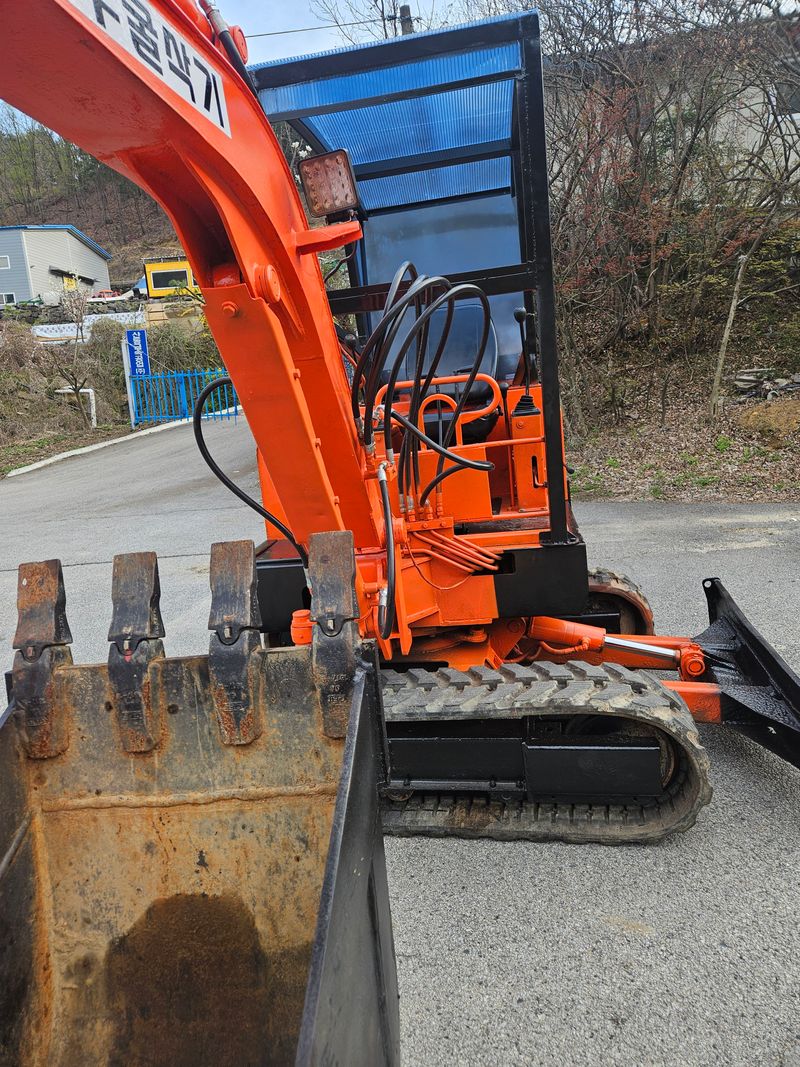 신지안님의 장터 판매 상품 [대우03 포크레인 판매합니다] 첨부 사진