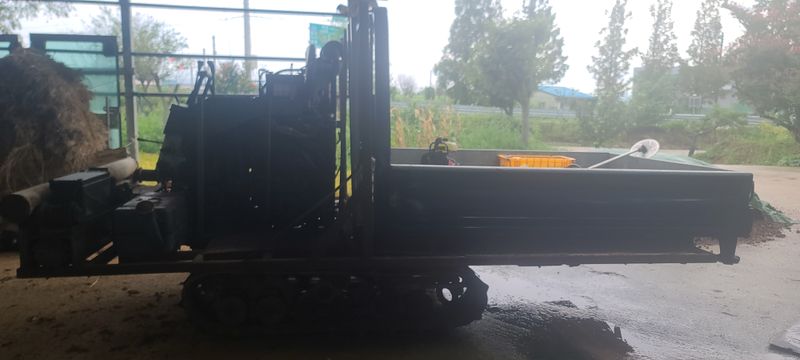 영원제일농원님의 장터 판매 상품 [궤도 다용도 운반차.(볏짚및 기타)] 첨부 사진