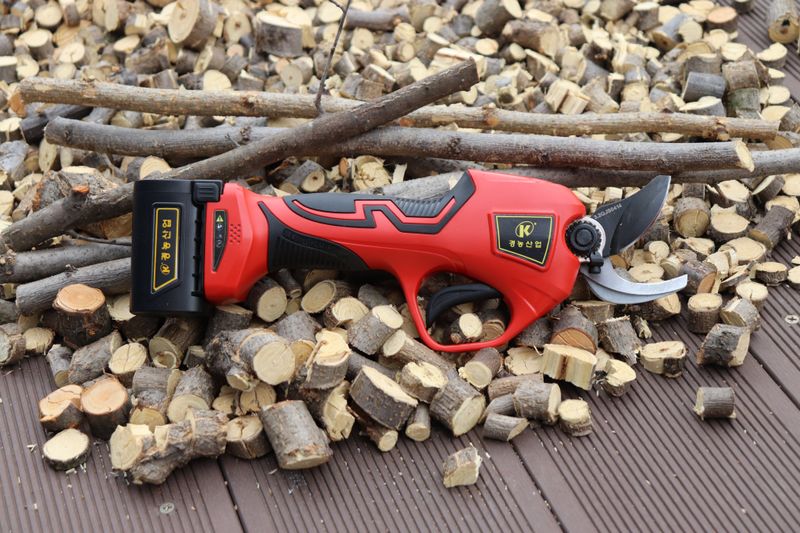 경농산업님의 장터 판매 상품 [경농산업 전동전지가위 KN-K35] 첨부 사진