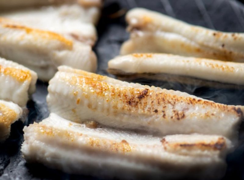 김진국님의 장터 판매 상품 [완도 선장님이 직접 잡아손질한 완도 자연산 특대 장어(손질후 1kg)] 첨부 사진