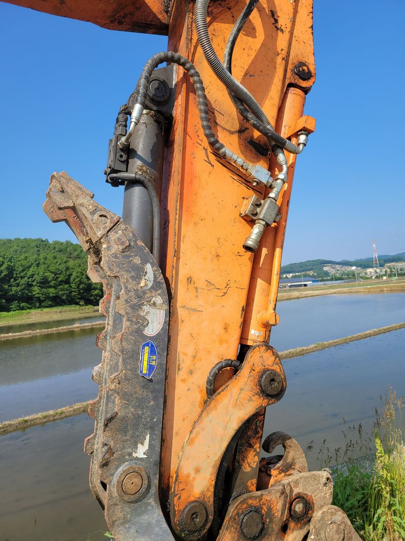권석민님의 장터 판매 상품 [두산02굴삭기] 첨부 사진