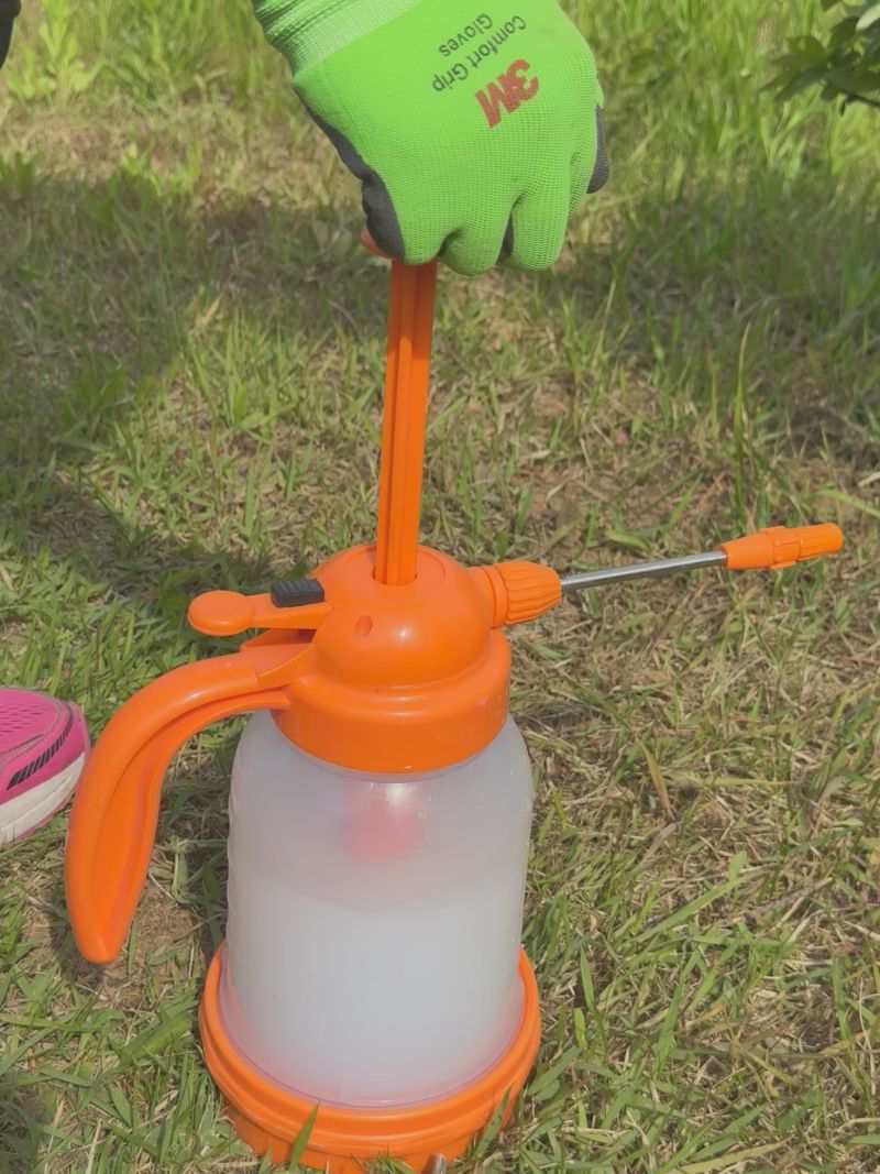 삼익농자재님의 장터 판매 상품 [자동 압축분무기 1.8L 국산제품] 첨부 사진