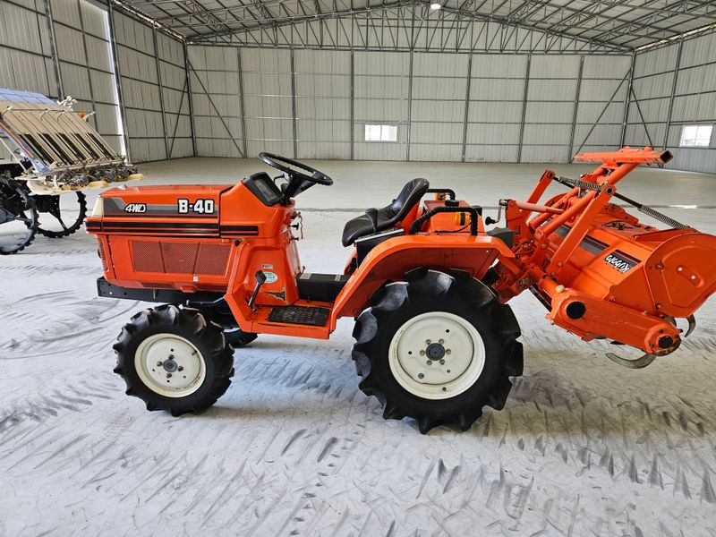 김환성님의 장터 판매 상품 [소형미니트렉터 구보다 B-40(14마력)] 첨부 사진