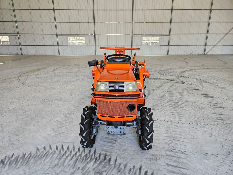 김환성님의 장터 판매 상품 [소형미니트렉터 구보다 B-40(14마력)] 첨부 사진