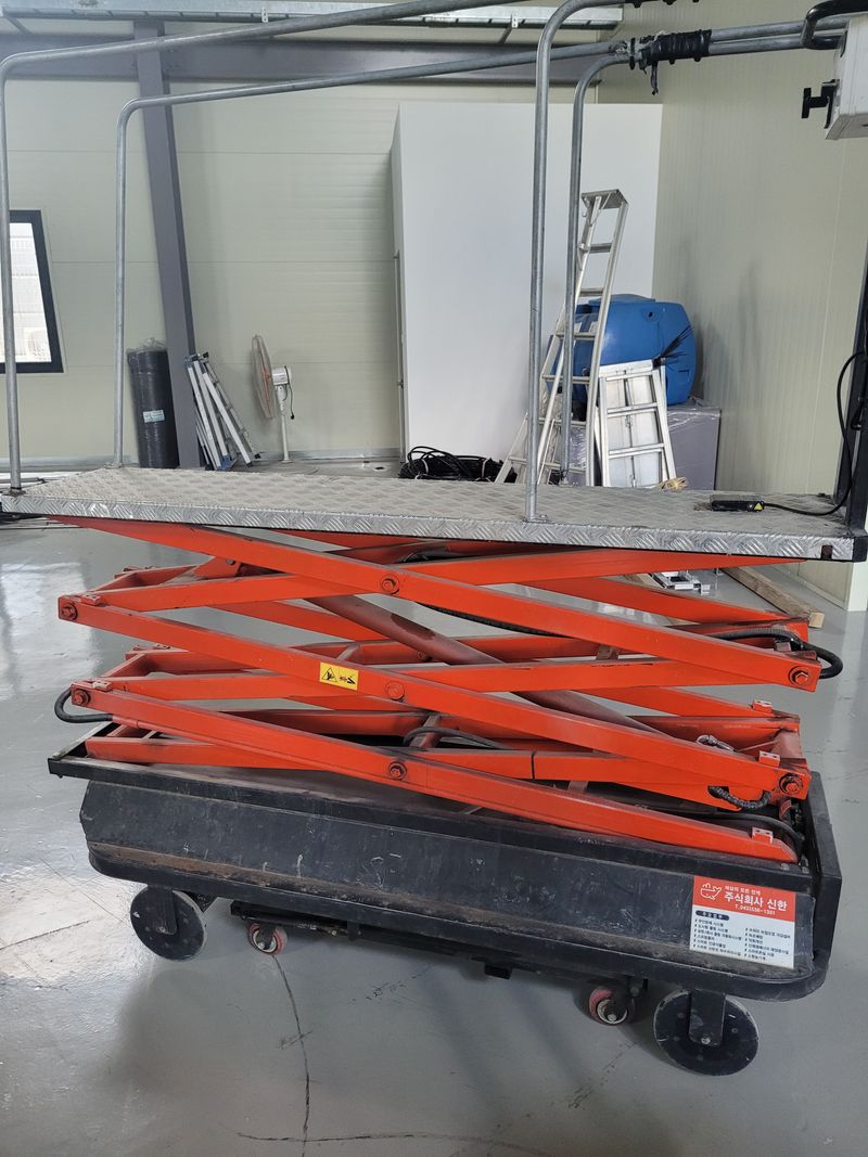 세상에모든안개님의 장터 판매 상품 [고소작업대 2대] 첨부 사진