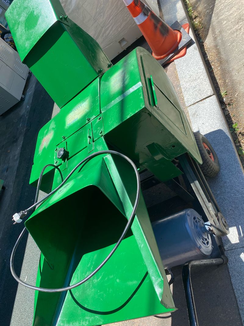 장터 상품 [이동식 잔가지 파쇄기] 썸네일