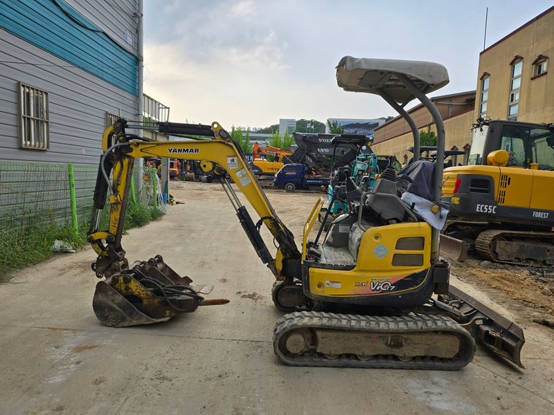 중고굴삭기 김동윤님의 장터 판매 상품 [중고미니굴삭기얀마 풀셋] 첨부 사진
