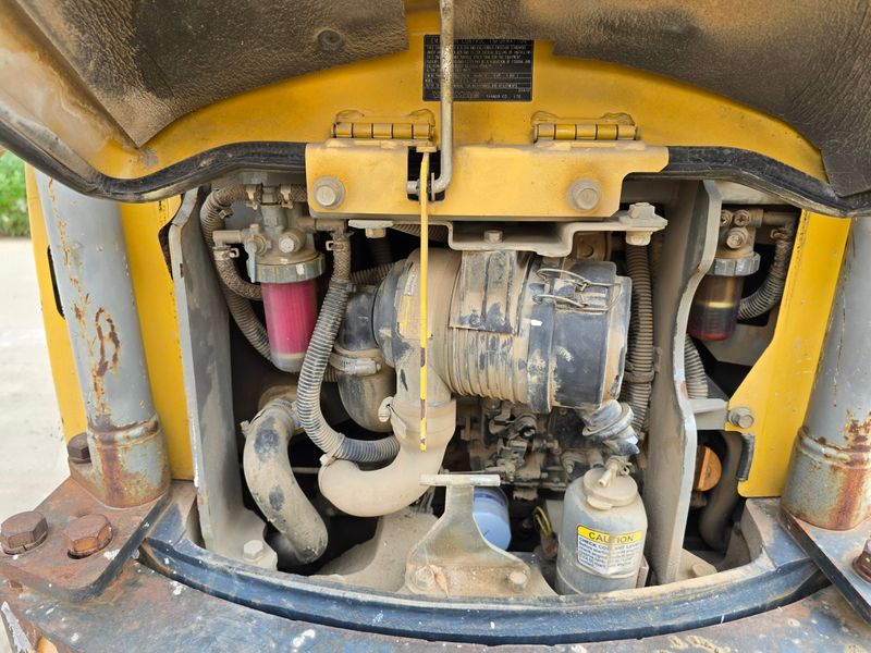 중고굴삭기 김동윤님의 장터 판매 상품 [중고미니굴삭기얀마 풀셋] 첨부 사진