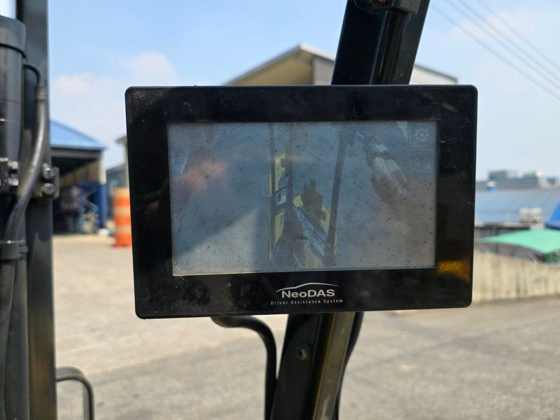 한효진님의 장터 판매 상품 [13년식 2.5톤 디젤 중고지게차 (싸이드쉬프트, 카메라)] 첨부 사진