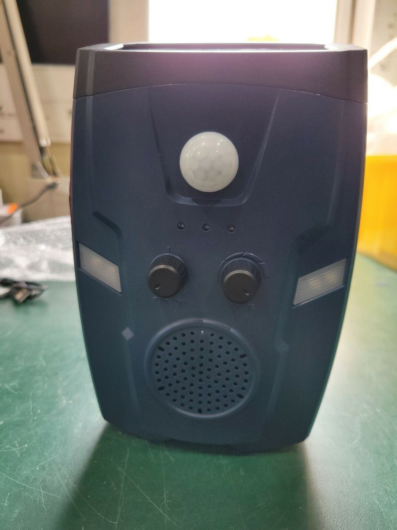 조수철님의 장터 판매 상품 [태양광 동물퇴치기] 첨부 사진