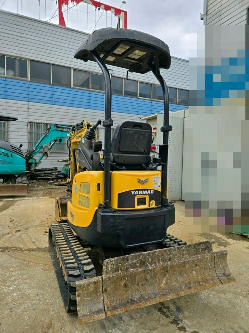 중고굴삭기 김동윤님의 장터 판매 상품 [중고미니굴삭기 얀마VIO172018년식] 첨부 사진