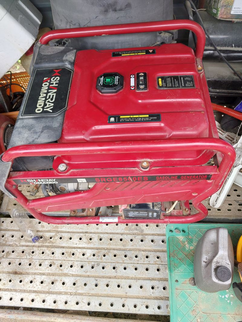 서영득님의 장터 판매 상품 [발전기 팝니다. ] 첨부 사진